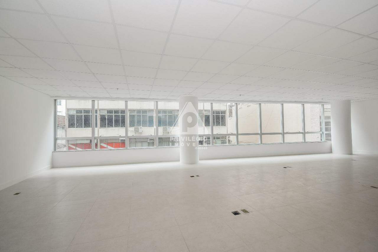 Sala à venda em Rua da Alfândega *** — 0 quartos