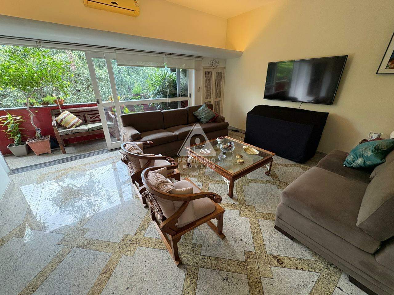 Apartamento à venda em Avenida Visconde de Albuquerque, Leblon — 3 quartos