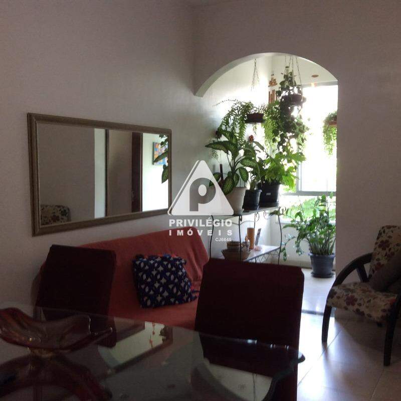 Apartamento à venda em Rua Voluntários da Pátria, Botafogo — 2 quartos
