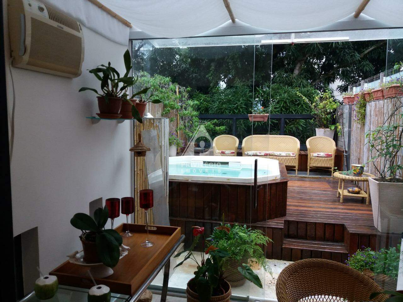 Apartamento à venda em Rua Sambaíba, Leblon — 3 quartos