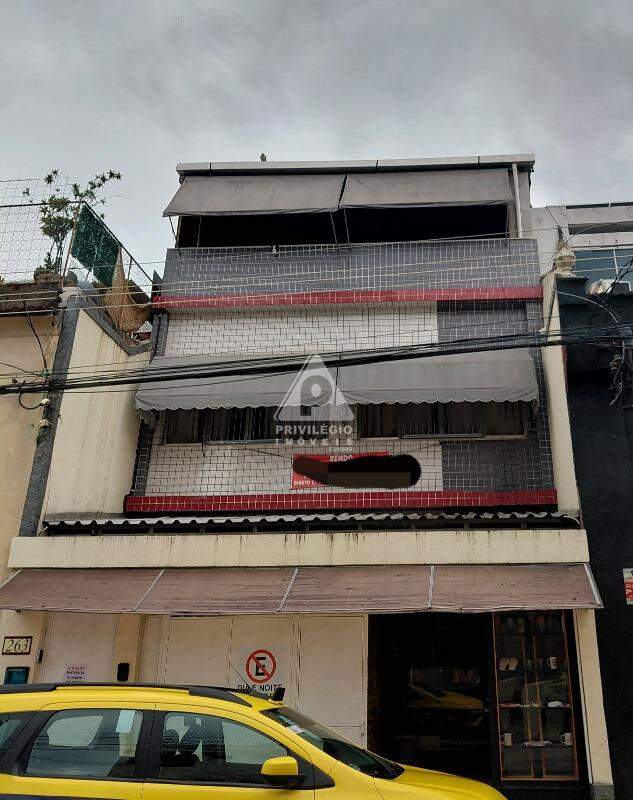 Casa de rua à venda em Rua do Matoso *** — 2 quartos