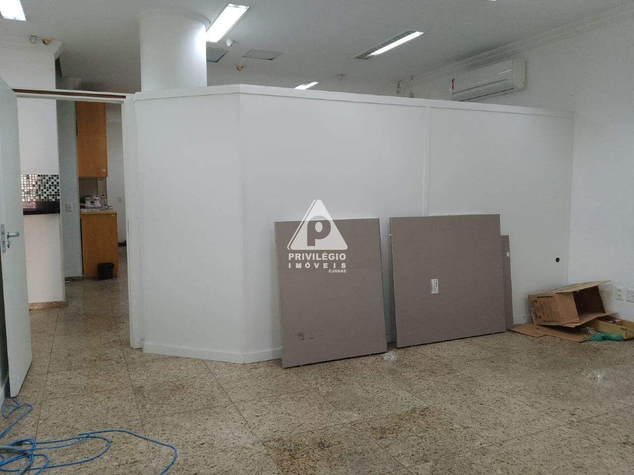 Loja à venda em Avenida Mem de Sá *** — 0 quartos