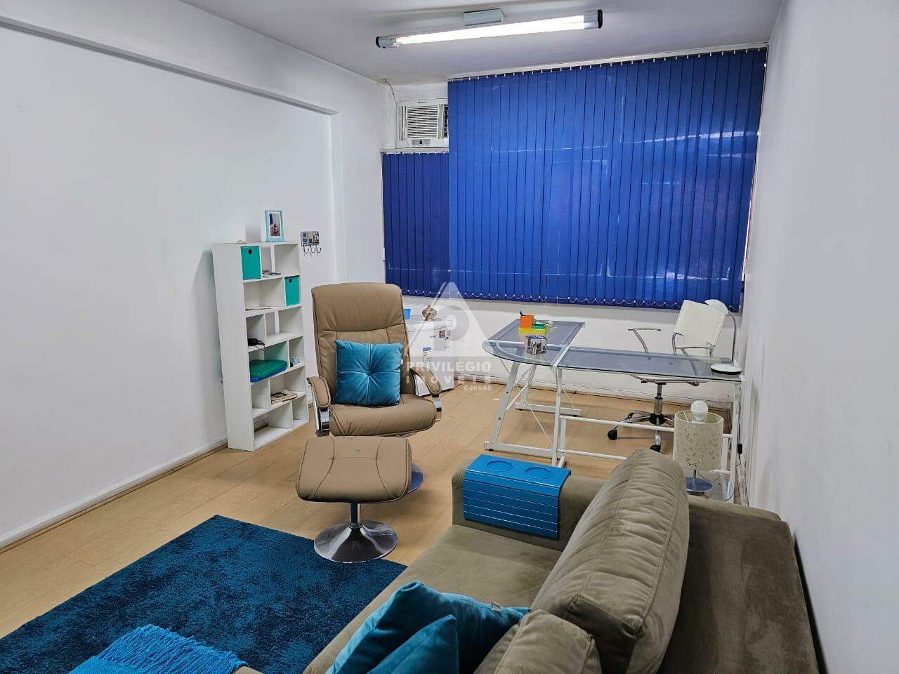 Sala à venda em Avenida Nossa Senhora de Copacabana, Copacabana — 0 quartos
