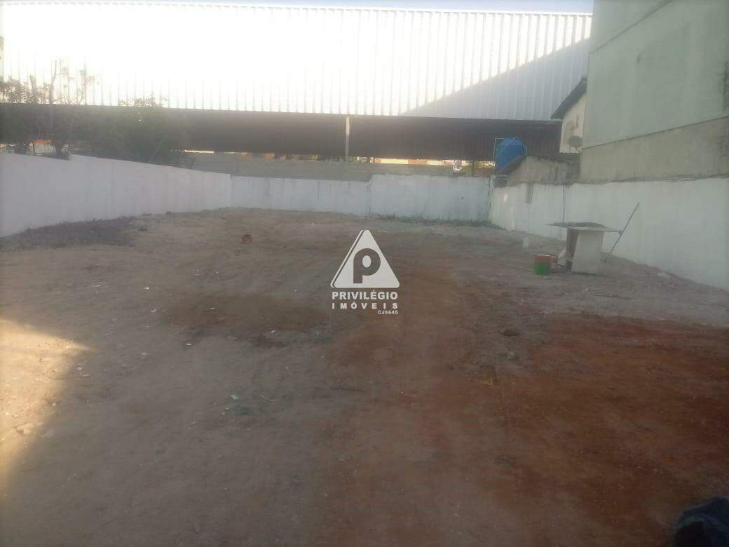 Lote à venda em Rua HW ************* — 0 quartos