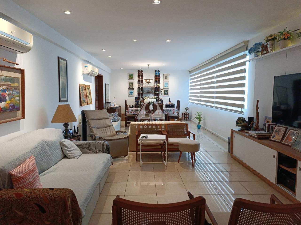 Apartamento à venda em Avenida João Carlos Machado ** — 3 quartos