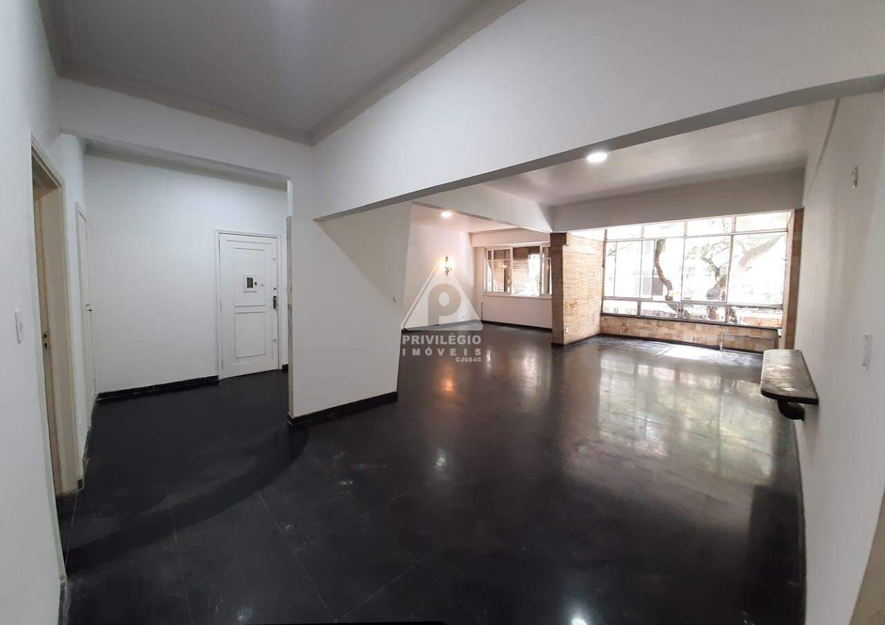 Apartamento à venda em Rua Bolivar, Copacabana — 4 quartos