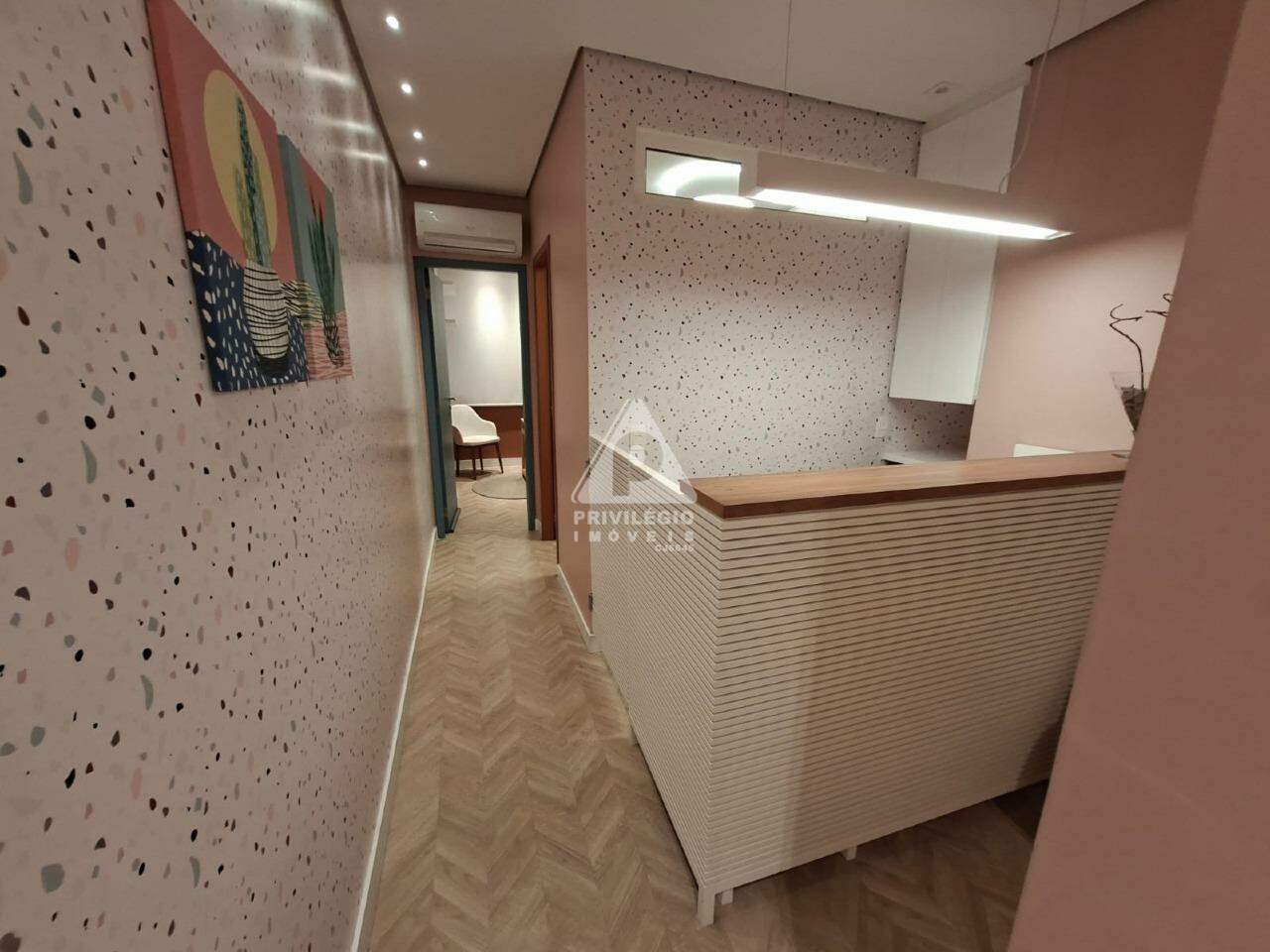 Sala à venda em Rua Visconde de Pirajá, Ipanema — 0 quartos