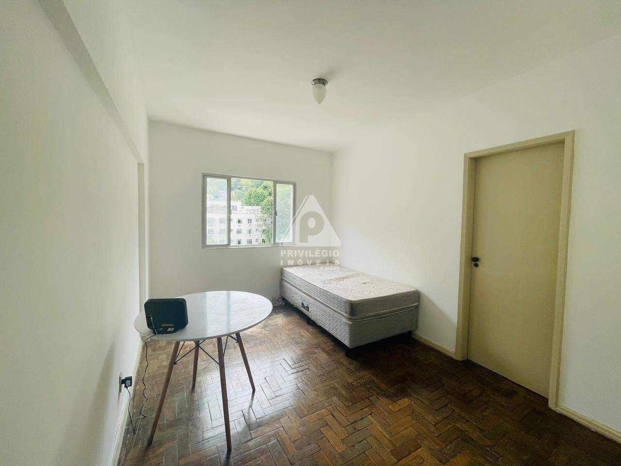 Apartamento à venda em Rua Santo Amaro, Glória — 1 quarto