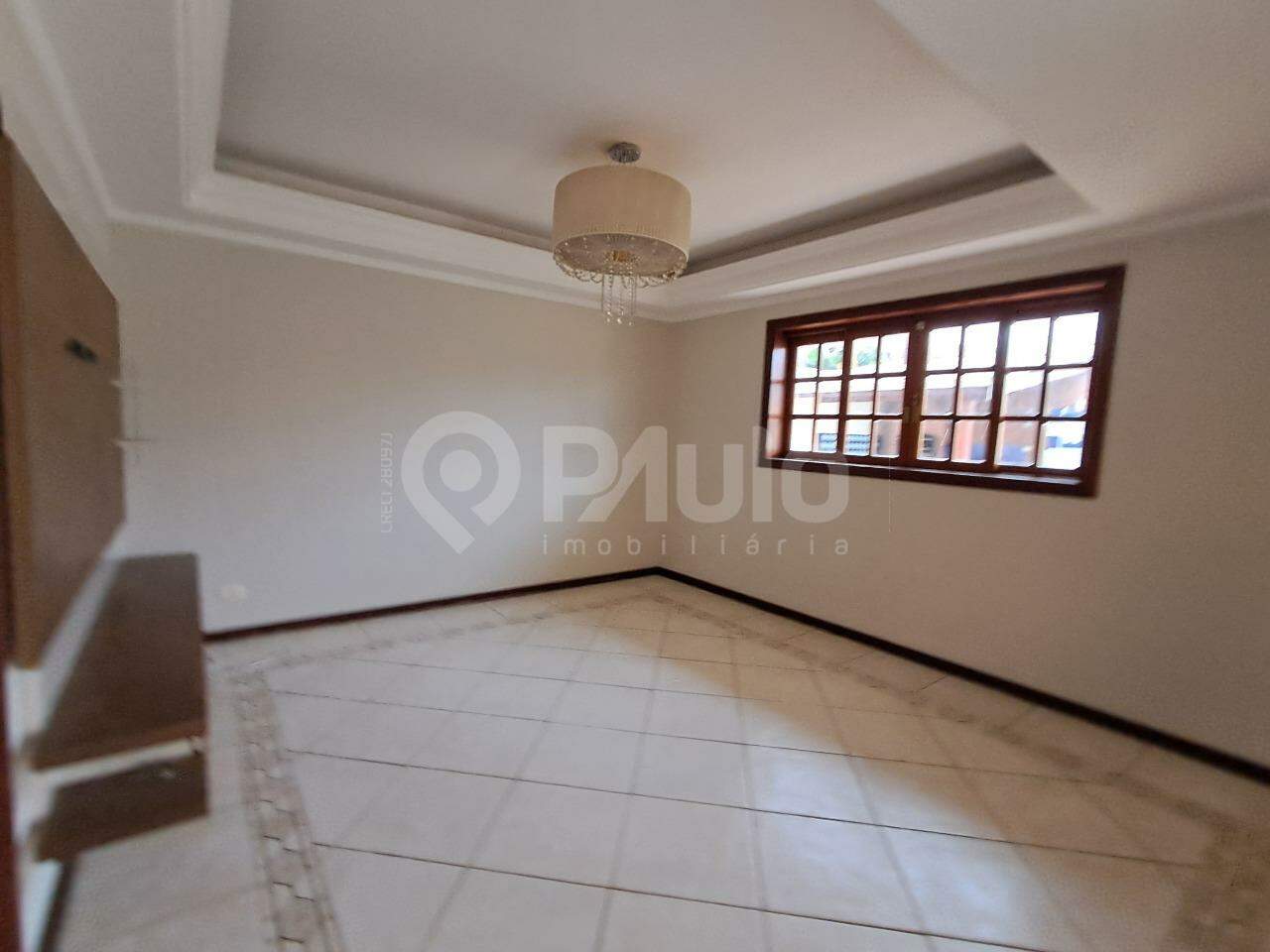 Casa em Condomínio para aluguel no Piracicamirim: 