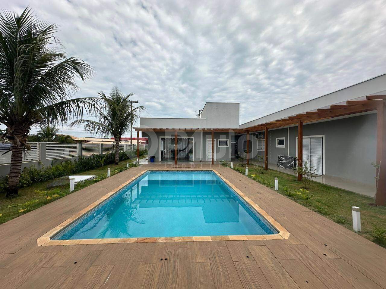 Casa em Condomínio à venda no Ondas Grandes: 