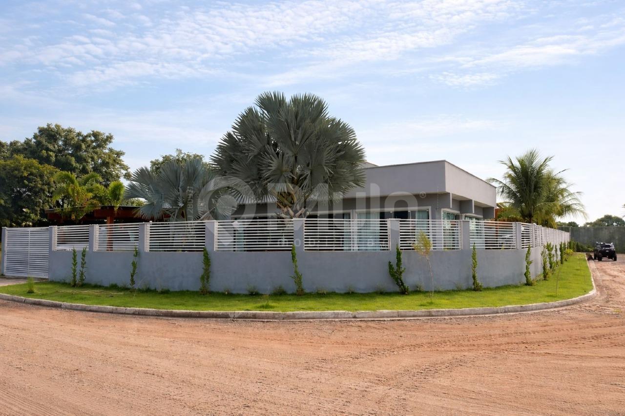 Casa em Condomínio à venda no Ondas Grandes: 