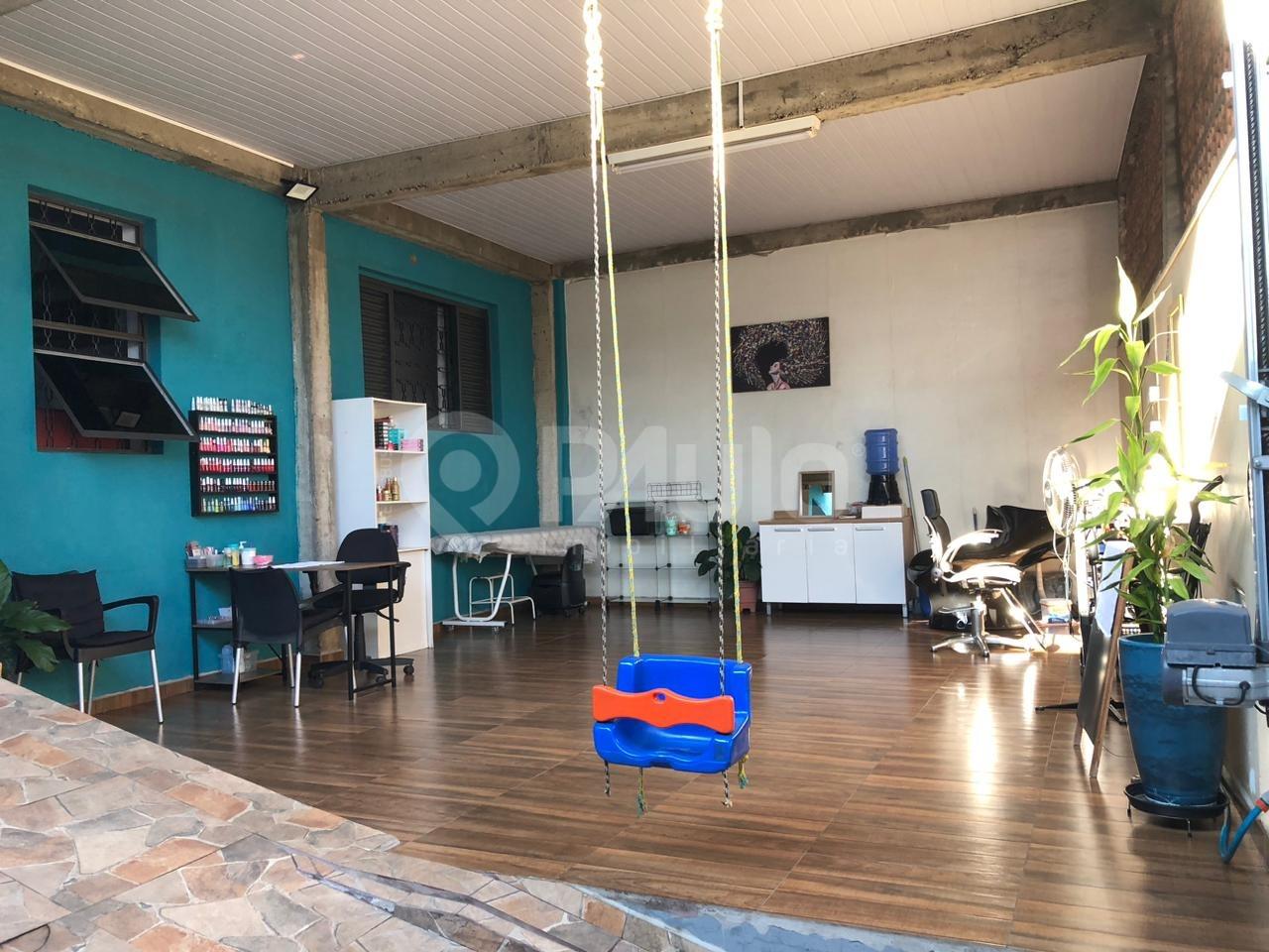 Casa à venda no Jardim Gloria: 