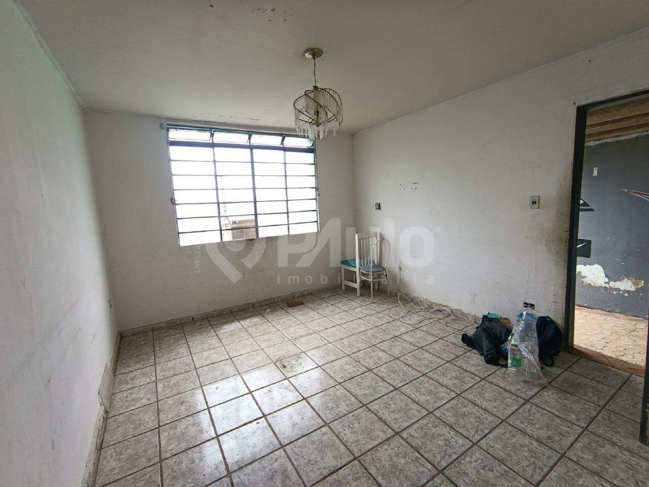 Casa à venda no Paulicéia: 