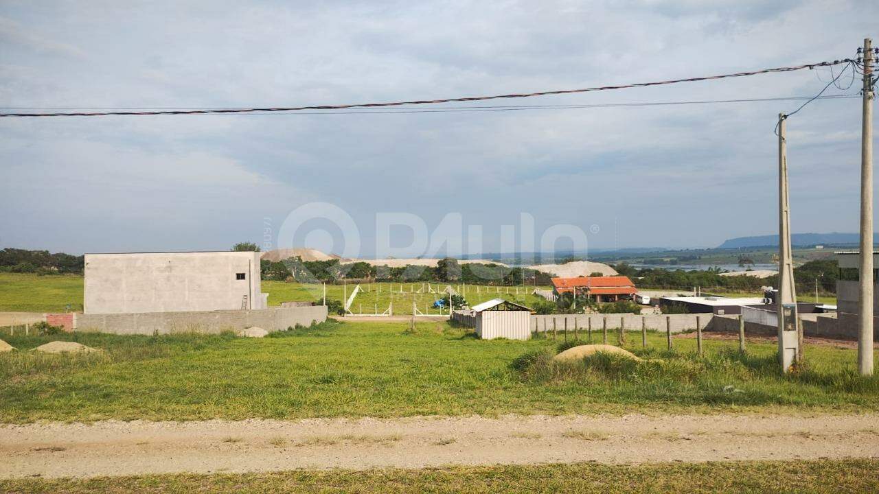 Terrenos em Condomínio à venda no Águas do Barreiro Rico: 