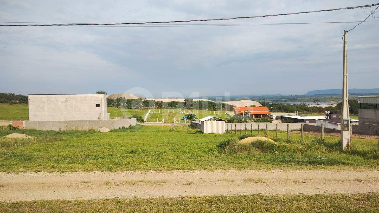 Terrenos em Condomínio à venda no Águas do Barreiro Rico: 