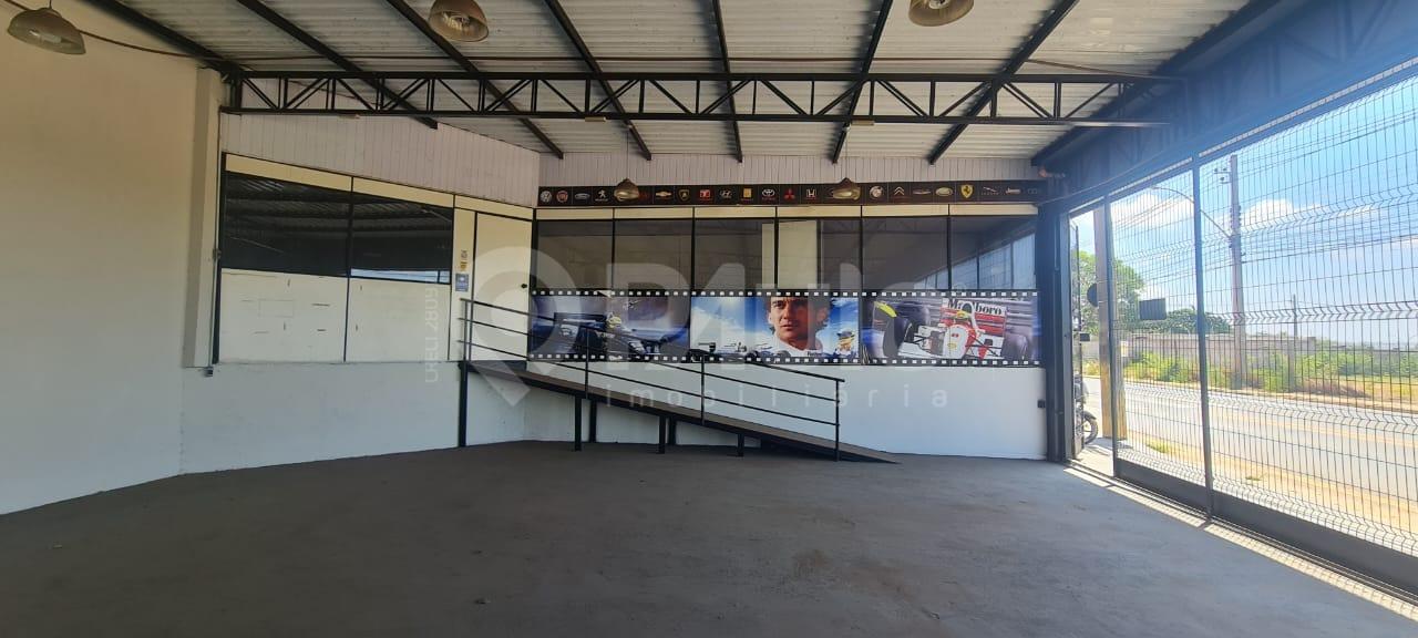 Salão Comercial para aluguel no Campestre: 