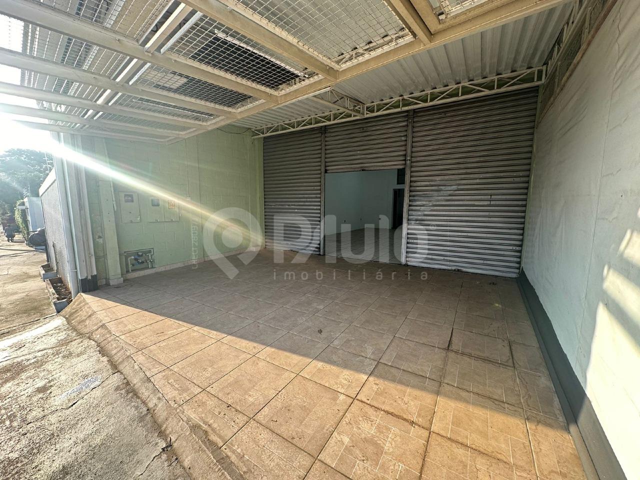 Salão Comercial para aluguel no Piracicamirim: 