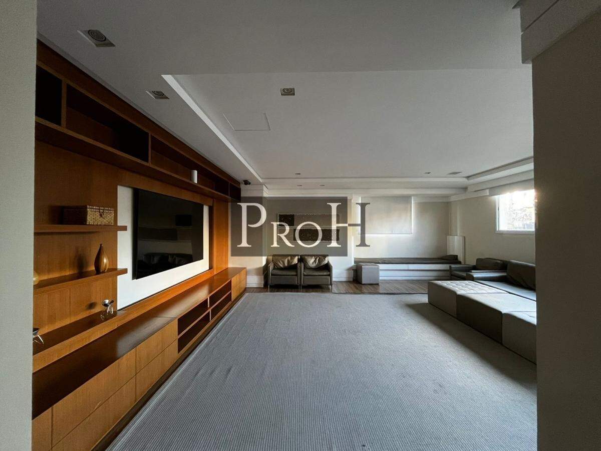 Apartamento para alugar com 4 quartos, 125m² - Foto 37
