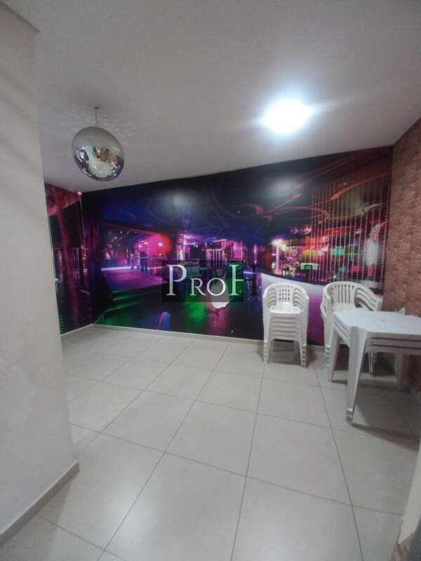 Apartamento à venda com 2 quartos, 62m² - Foto 46