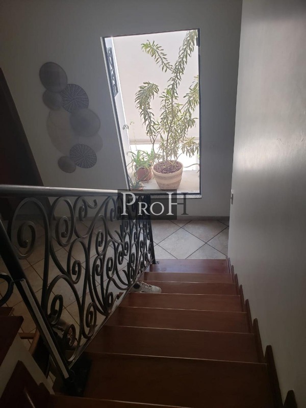 Casa, 3 quartos, 210 m² - Foto 18