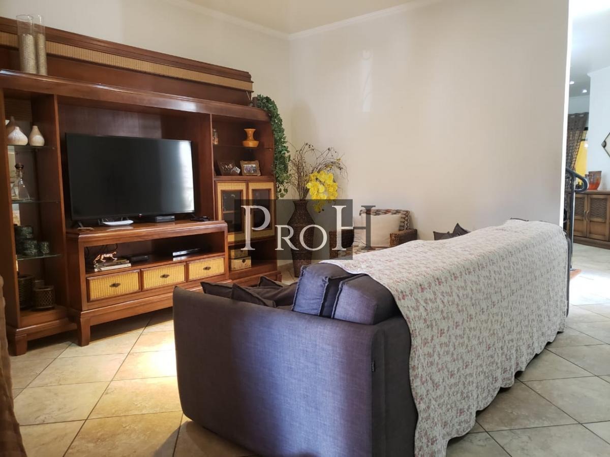 Casa, 3 quartos, 210 m² - Foto 2