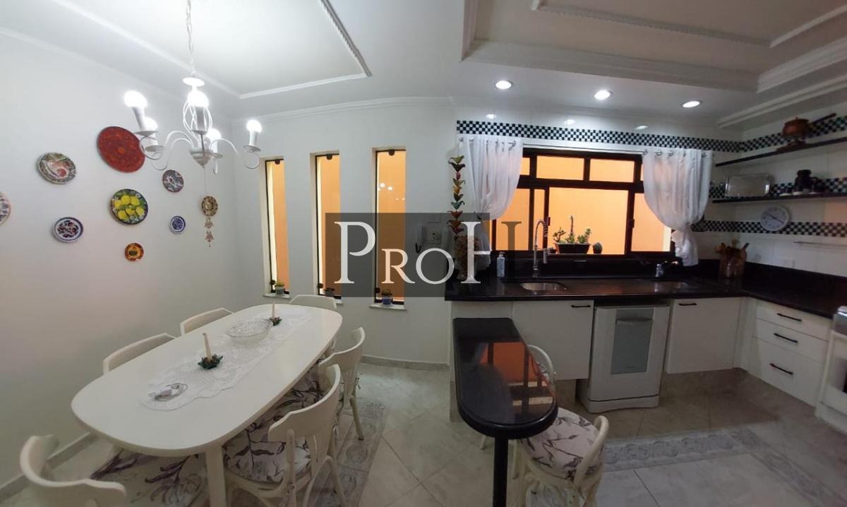 Sobrado, 3 quartos, 287 m² - Foto 8