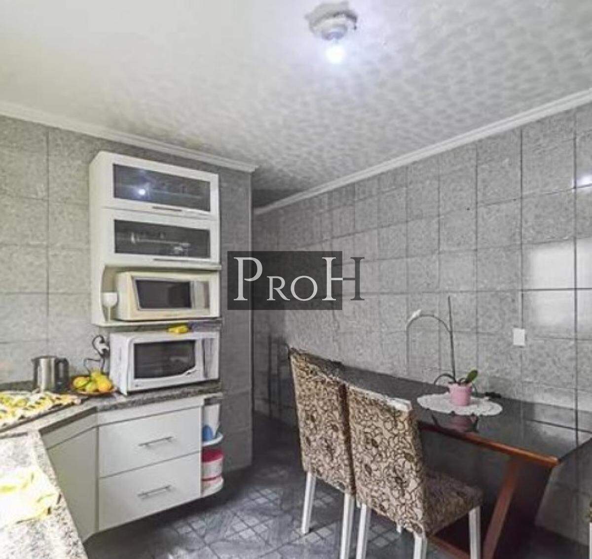 Casa à venda com 2 quartos, 125m² - Foto 3