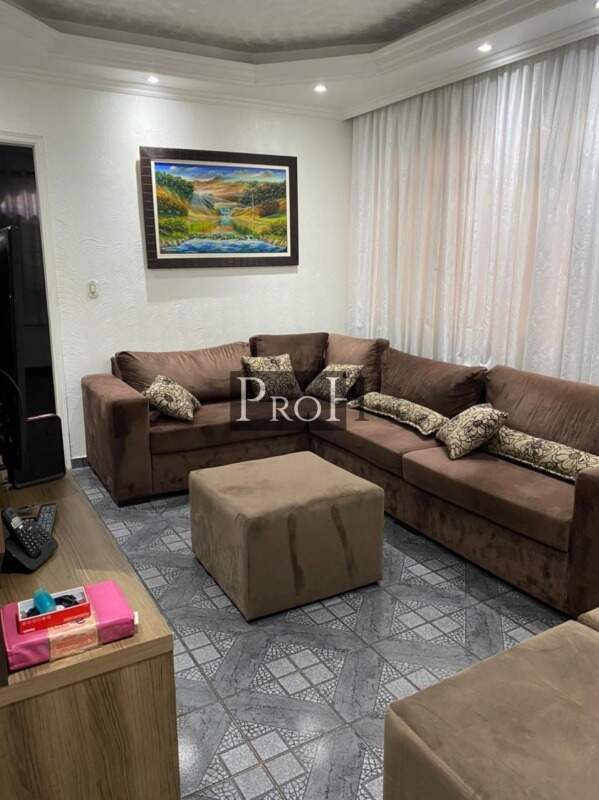 Casa à venda com 2 quartos, 125m² - Foto 2