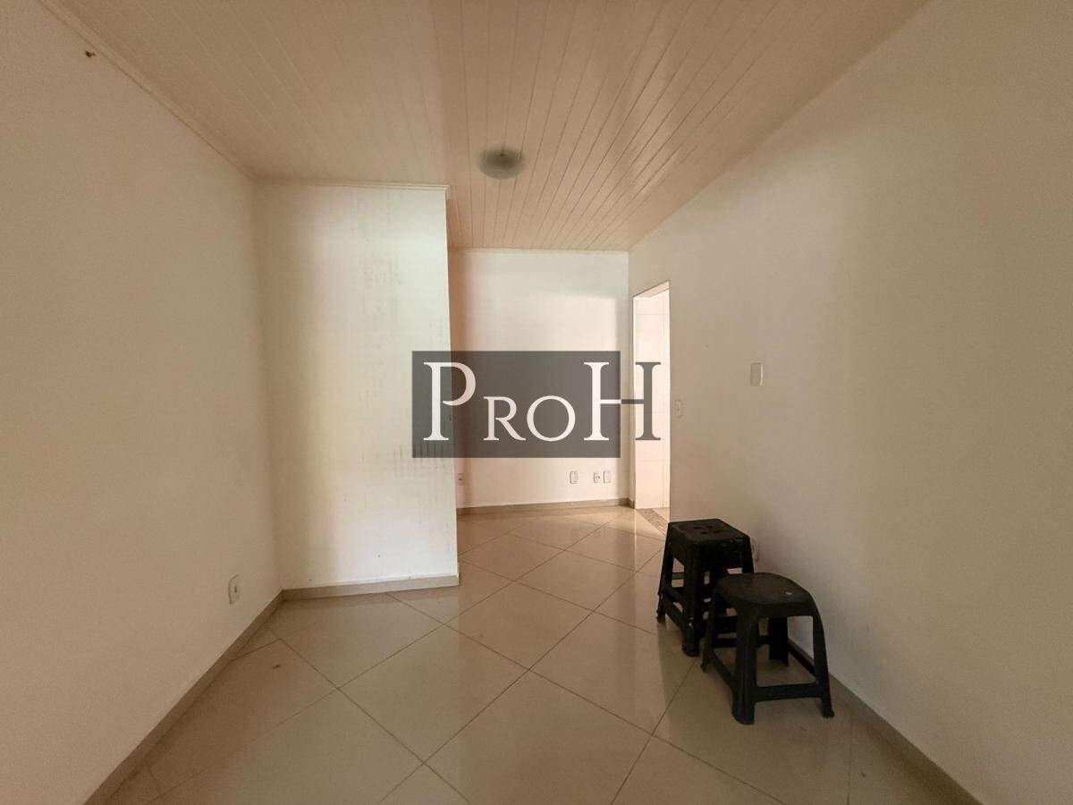 Casa à venda com 3 quartos, 153m² - Foto 6