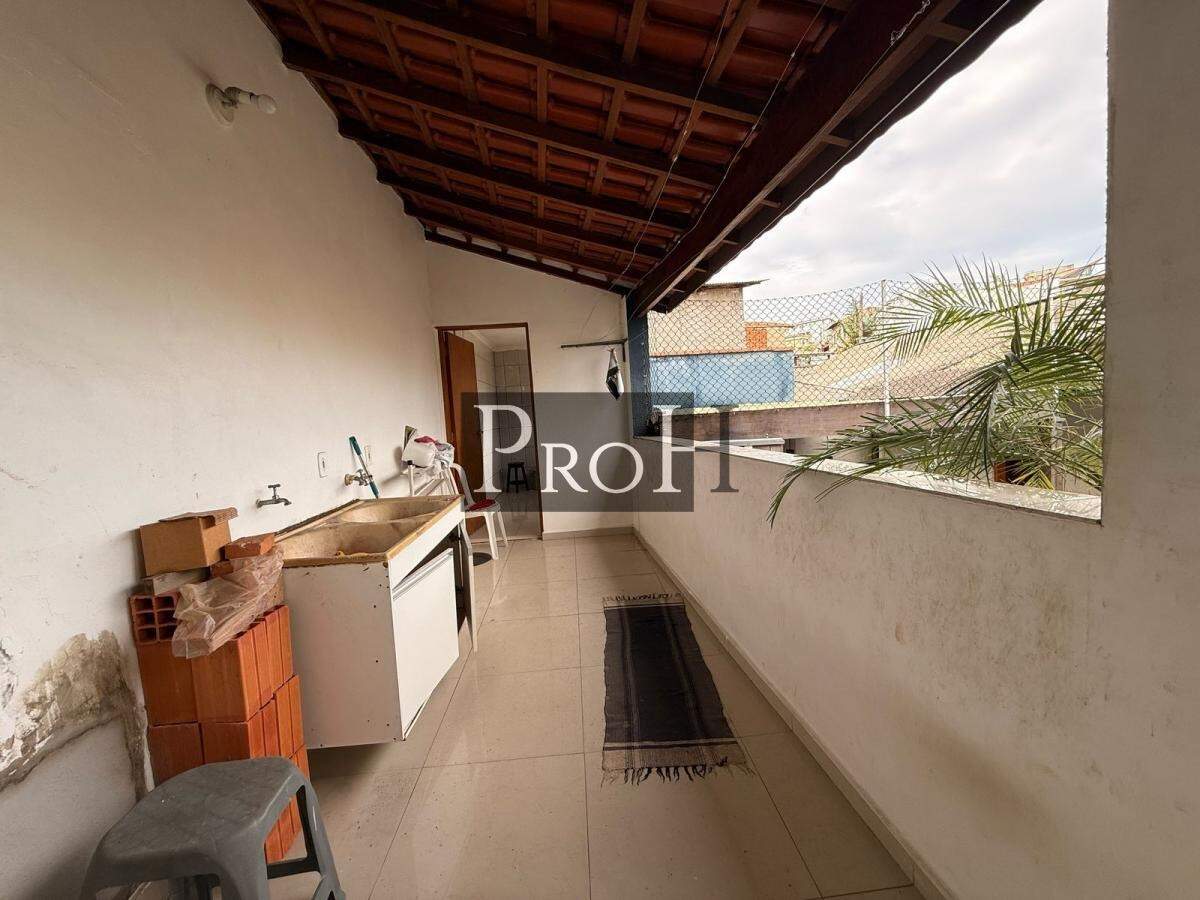 Casa à venda com 3 quartos, 153m² - Foto 29