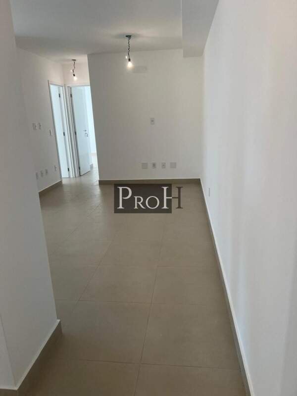 Apartamento à venda com 2 quartos, 84m² - Foto 3