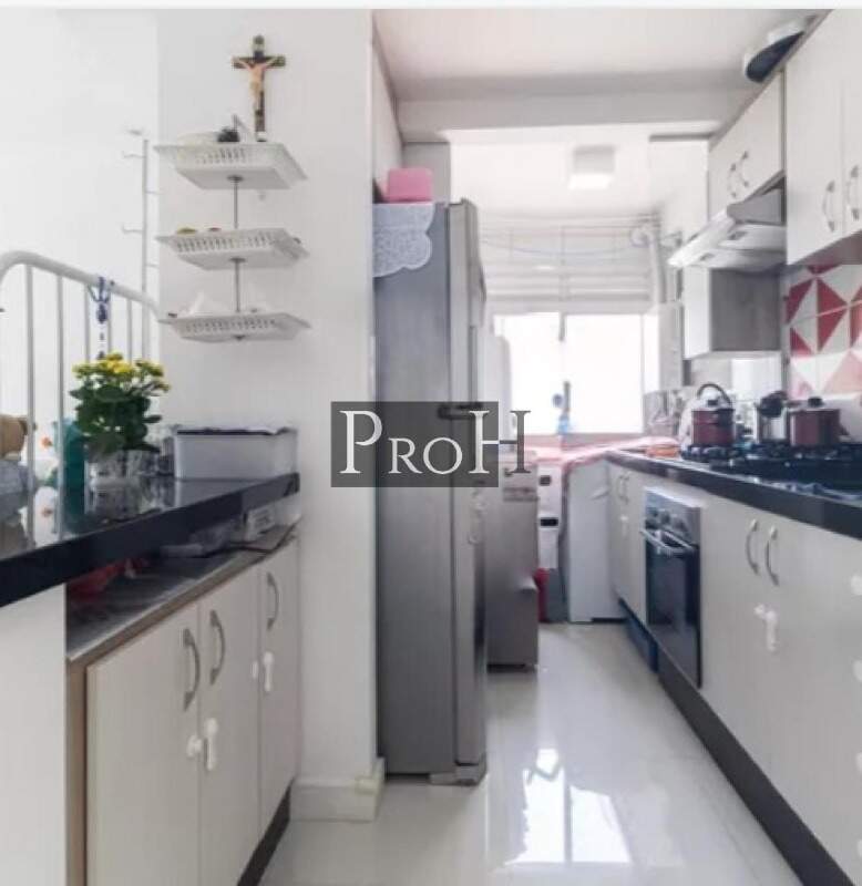 Apartamento à venda com 2 quartos, 46m² - Foto 2