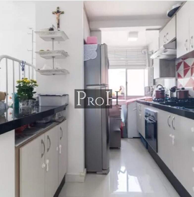 Apartamento à venda com 2 quartos, 46m² - Foto 3