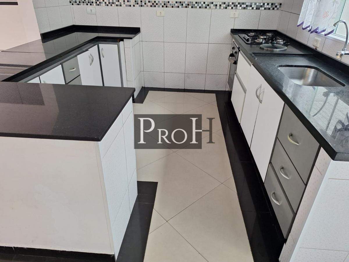Casa à venda com 4 quartos, 166m² - Foto 4