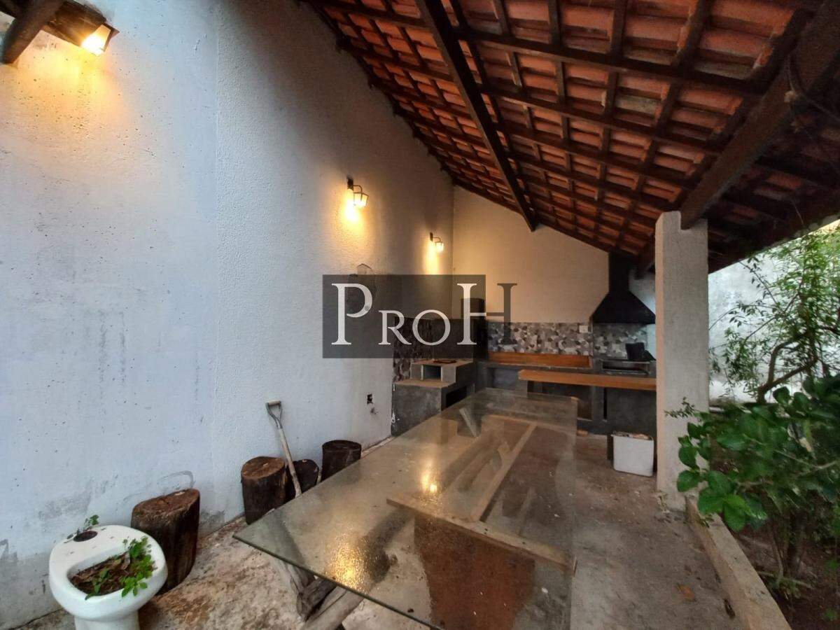 Casa à venda com 7 quartos, 500m² - Foto 21