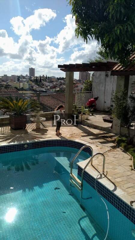 Casa à venda com 7 quartos, 500m² - Foto 22