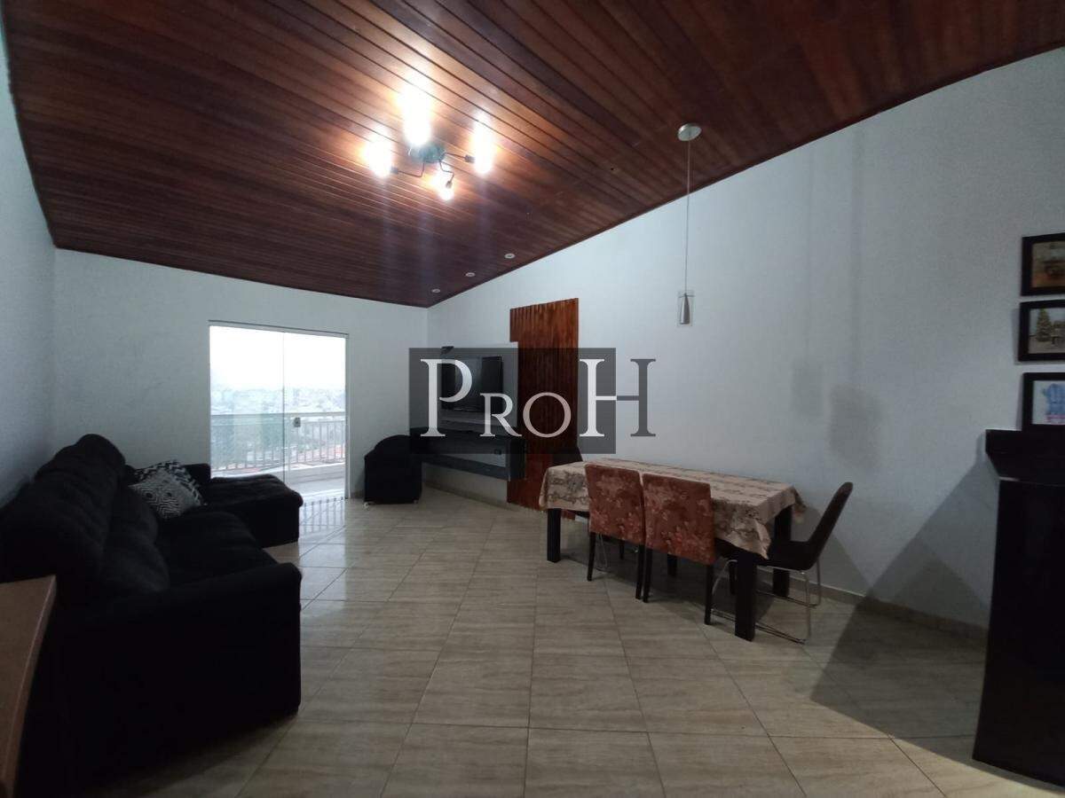 Casa à venda com 7 quartos, 500m² - Foto 2
