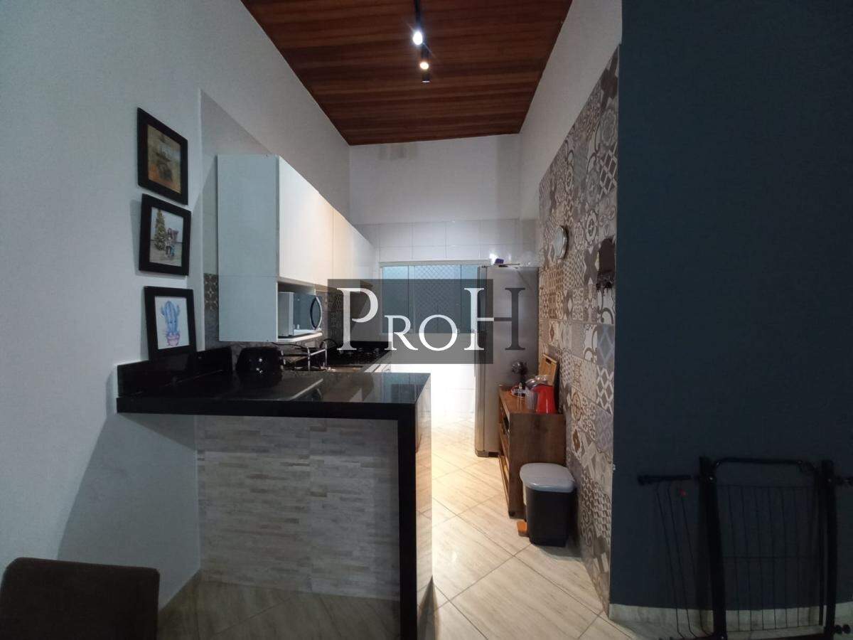 Casa à venda com 7 quartos, 500m² - Foto 3