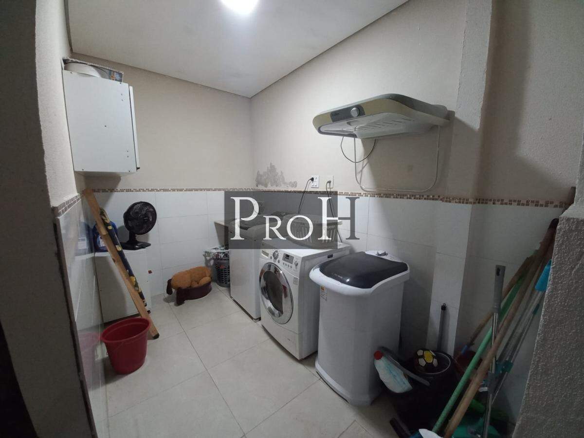 Casa à venda com 7 quartos, 500m² - Foto 7