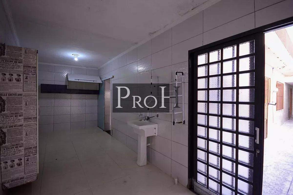 Sobrado à venda com 4 quartos, 150m² - Foto 7