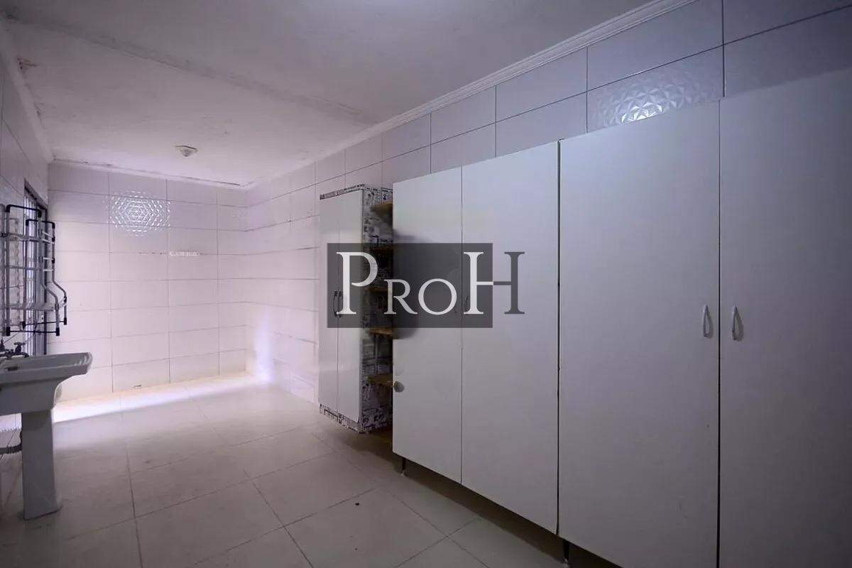 Sobrado à venda com 4 quartos, 150m² - Foto 5
