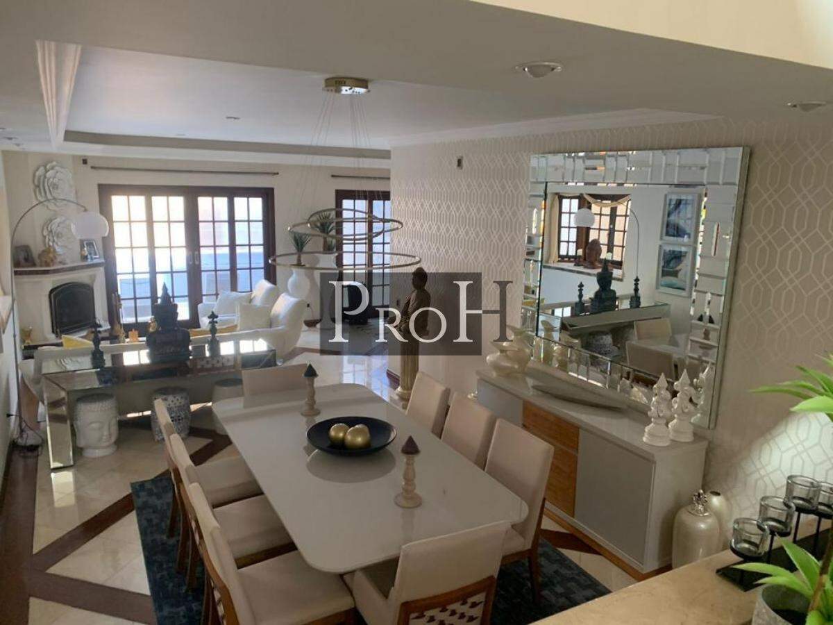 Sobrado, 5 quartos, 355 m² - Foto 1