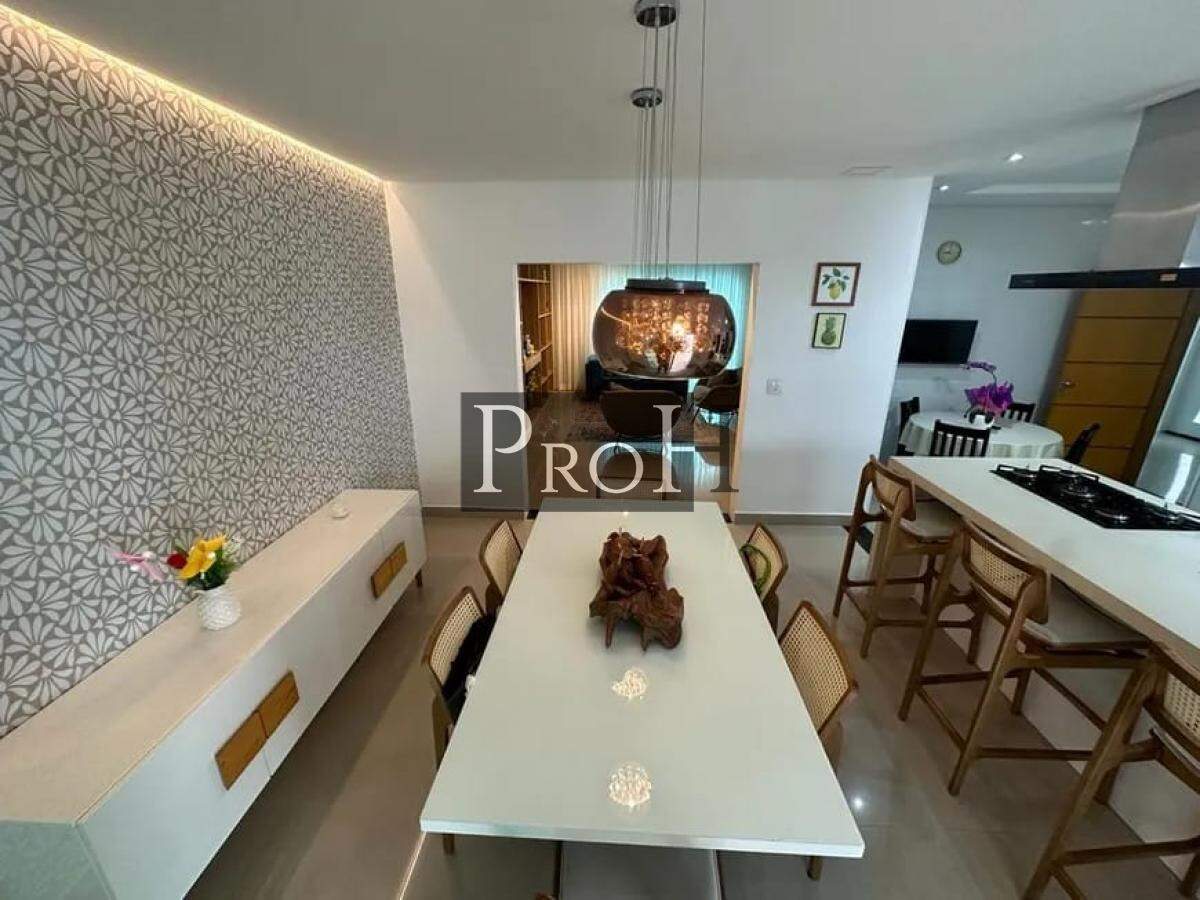 Casa à venda com 4 quartos, 364m² - Foto 3