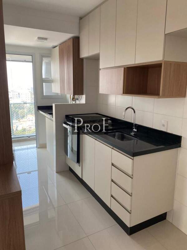 Apartamento à venda com 2 quartos, 65m² - Foto 7