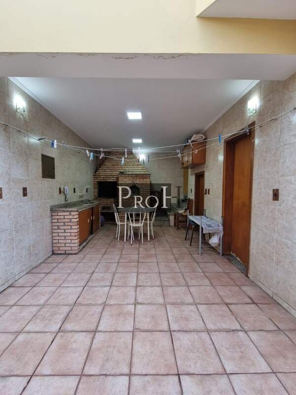 Casa, 3 quartos, 330 m² - Foto 14