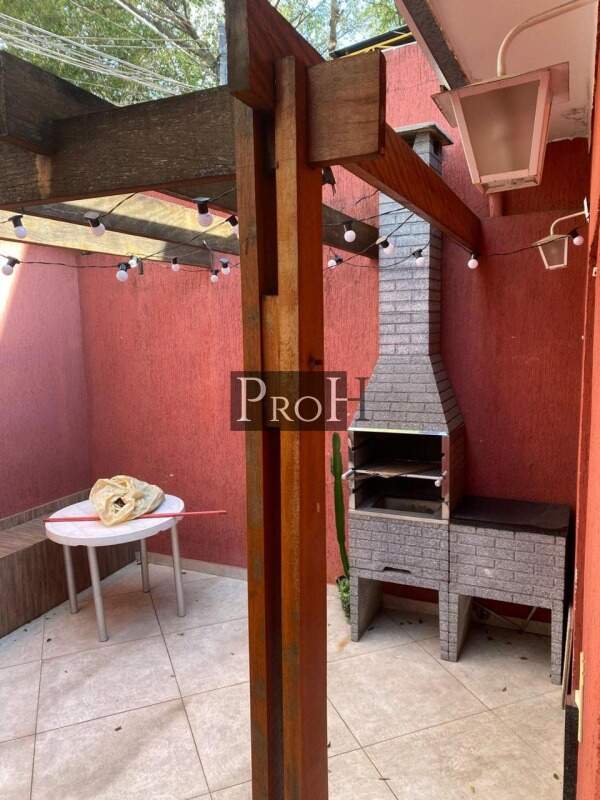 Casa à venda com 2 quartos, 145m² - Foto 17
