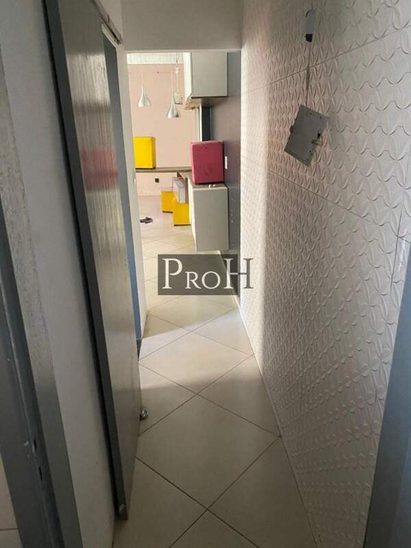 Casa à venda com 2 quartos, 145m² - Foto 10