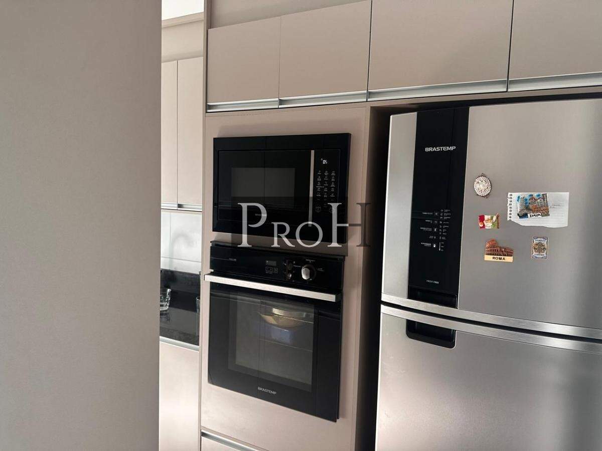 Apartamento à venda com 3 quartos, 108m² - Foto 4