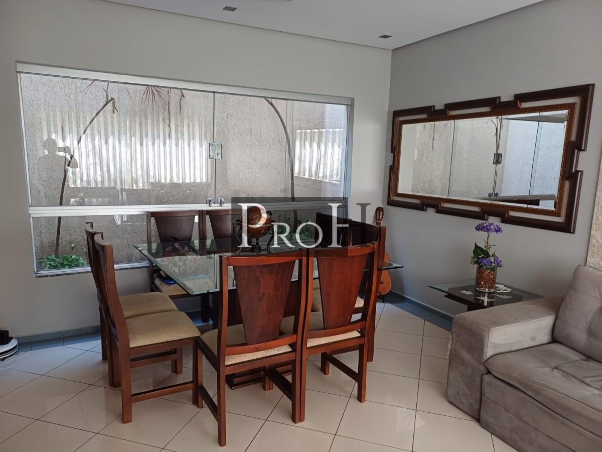 Sobrado, 3 quartos, 215 m² - Foto 3