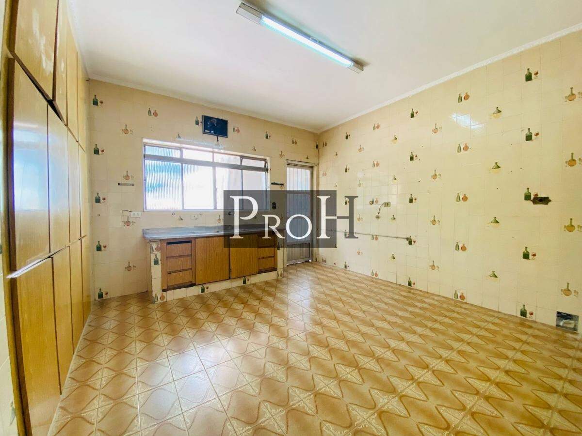Sobrado para alugar com 3 quartos, 256m² - Foto 5